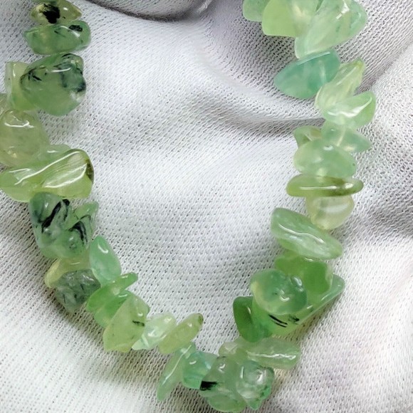 Prehnite w/ Rutile Stretch Bracelet 5-8mm chip natural stone w/ felt pouch-CB02 - Picture 6 of 10